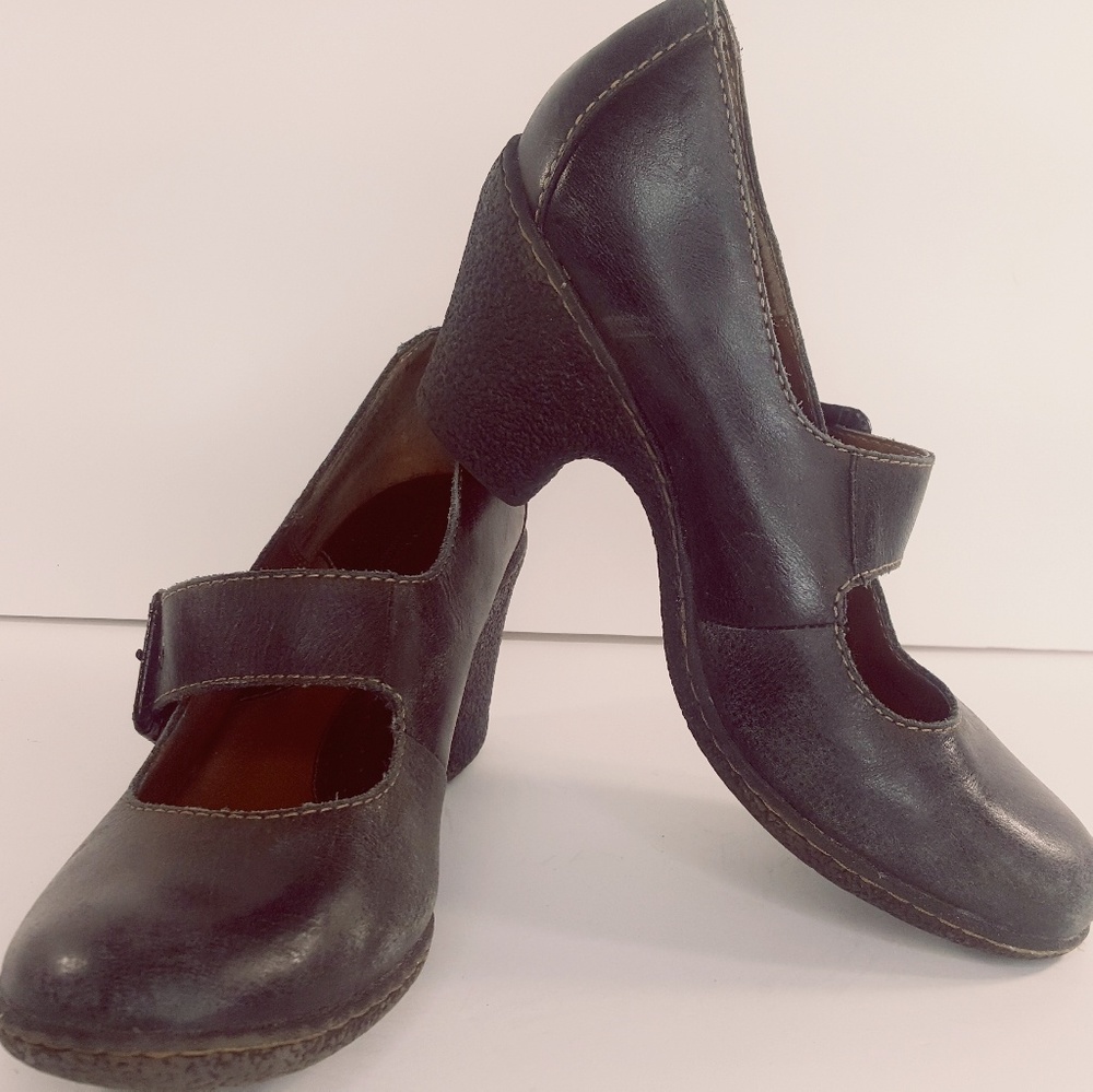 Black mary jane heeled women strap